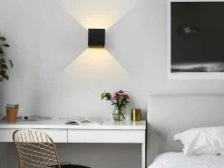 Aplique Led Aluminio D. 10 X A. 10 Cm Preto - Paisley