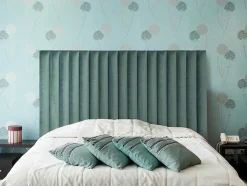 Cabeceira De Cama Com Costuras Verticais De 160 Cm Em Veludo Cor Verde Amendoa - Sarah