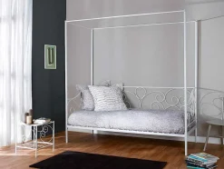Conjunto De 2 Mesas De Cabeceira Romanticas, 1 Prateleira, Metal Branco - Vivian