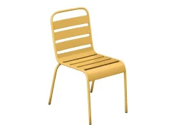 Conjunto Sala De Jantar De Jardim Metal, Uma Mesa C160 Cm Com 2 Cadeiroes Empilhaveis E 4 Cadeiras Empilhaveis Amarelo Mostarda - Mirmande De Mylia