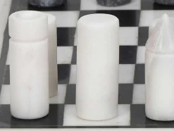 Jogo De Tabuleiro, Tabuleiro De Xadrez, Marmore Preto E Branco C30,5 X A2,54 X L30,5 Cm - Chessy