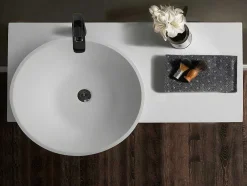 Lavatório Suspenso Em Solid Surface Com Toalheiro Cor Branco De C100 X L54 X A20 Cm - Yumiko