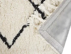 Tapete As Riscas 100% La - 120X170 Cm Bege E Preto Marcus